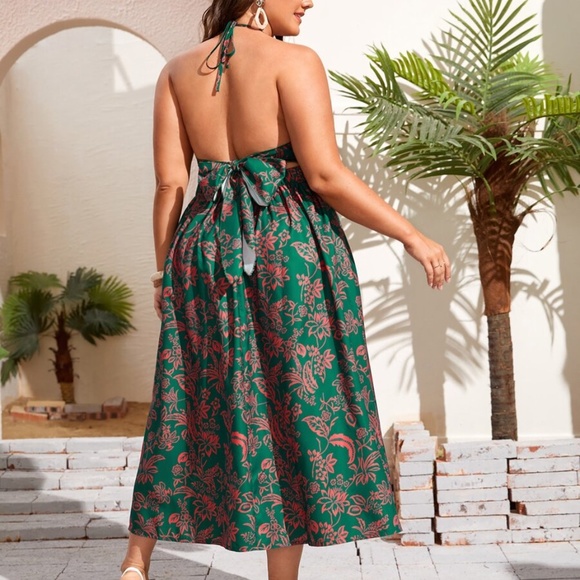 Boho Plus Floral Print Cut out Halter Midi Dress - Picture 4 of 5